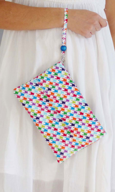 ann kelle houndstooth clutch or wrist wallet